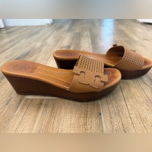 Tory Burch Brown Perforated Wedges